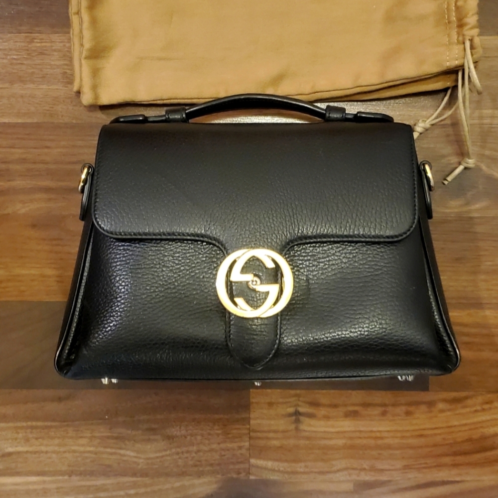 Gucci purse Shoulder Dollar style interlocking GG Gold hardware